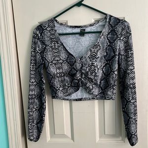 Long Sleeve Crop Top